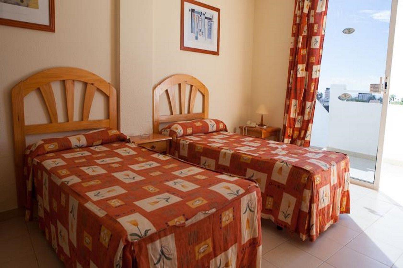Malibu Park Aparthotel 3*