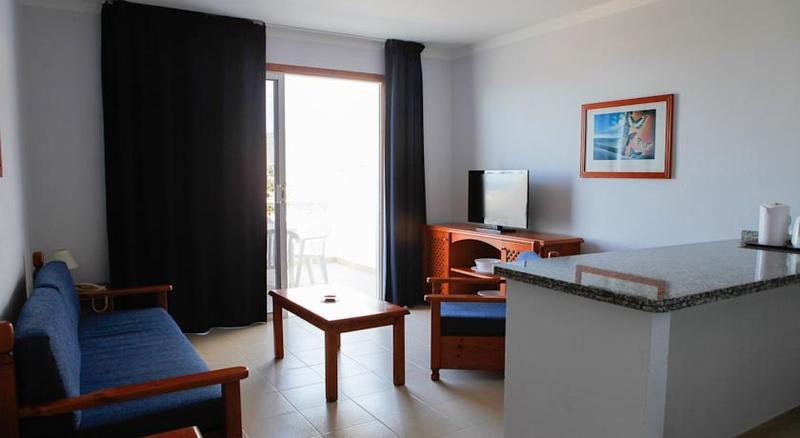 Apartahotel Malibu Park 3*